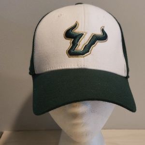 USF Bulls Fitted Cap - Sz s/m